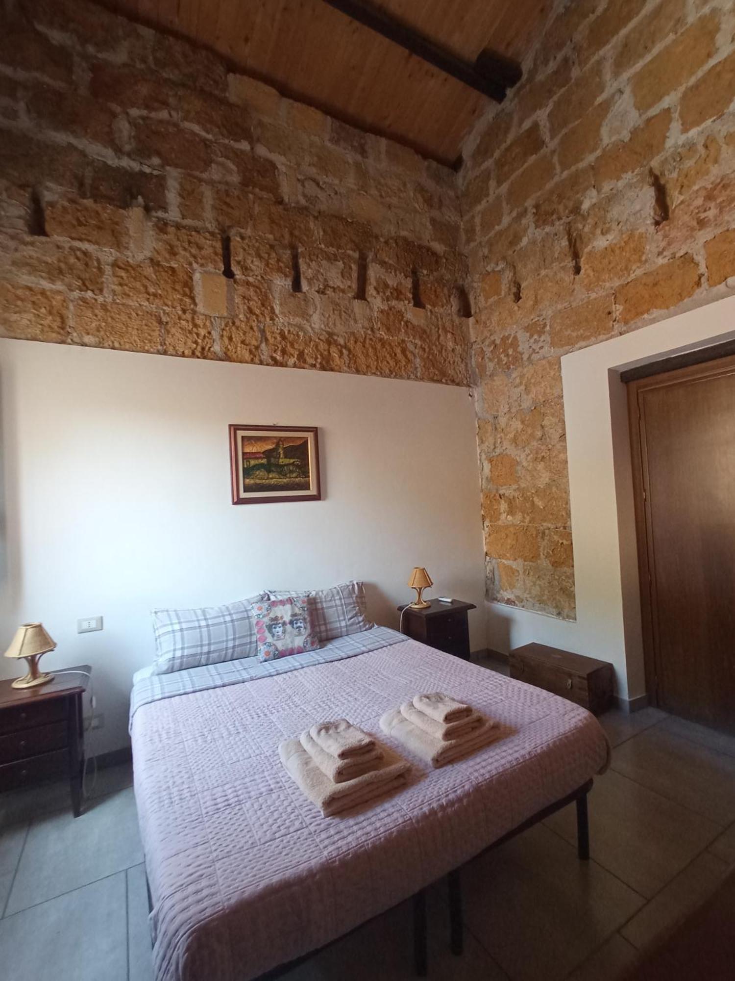 Zyz Apartments La Kalsa Palermo Buitenkant foto